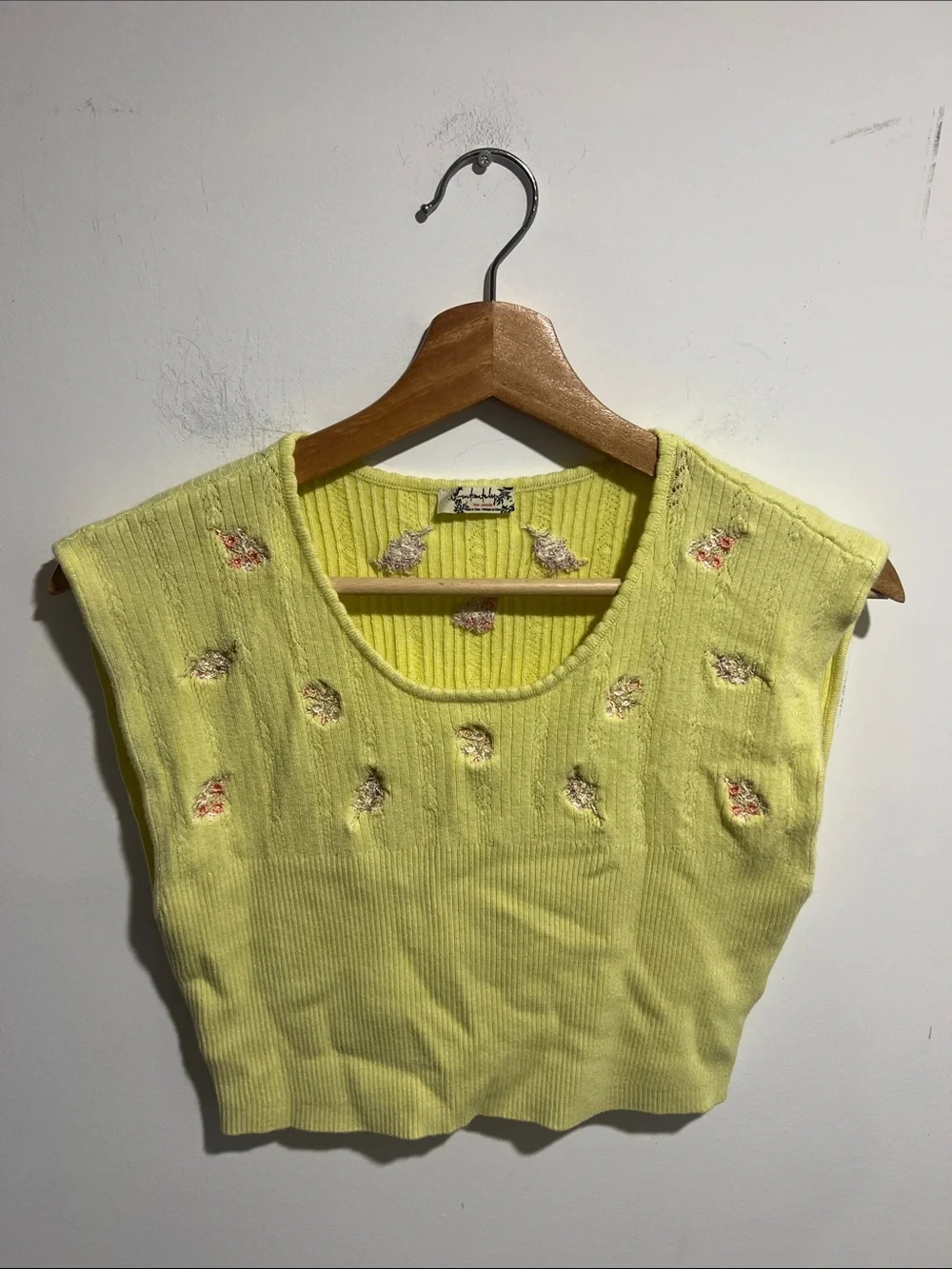 Free People Intimately Lemon Yellow Embroidered Floral Knit Tank Size Small